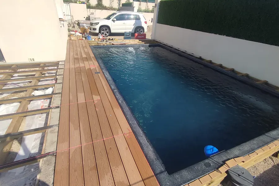 Création-de-piscines-à-Cagnes-sur-Mer-02 