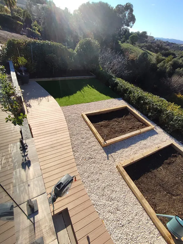 Galerie photos d’Earthworks à Cagnes-sur-Mer -810